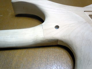 Bolt-on Heelless Neck JointT̐ڍ\